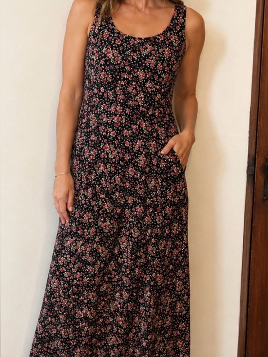 Kathie Lee Collection Dresses & Skirts - Sleeveless Black Floral Maxi Dress with Pink Flowers